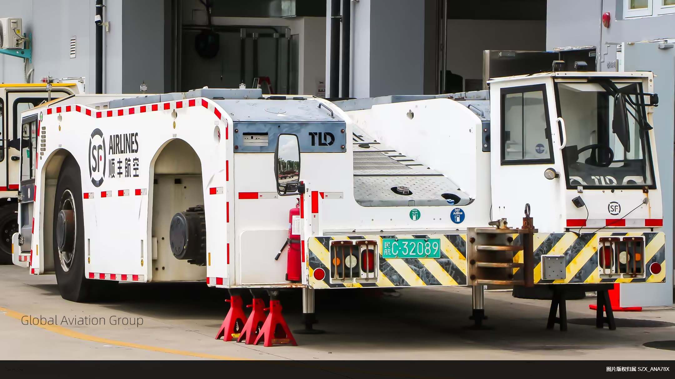 顺丰牵引车