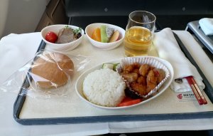 CA1760重庆江北—杭州萧山商务舱航食