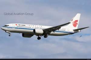 国航737落地首都机场